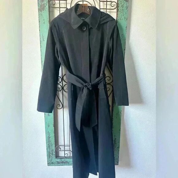 Black London Fog Oversized Trench Coat with Plaid Liner. Size 8P. Stunning! - Picture 4 of 10